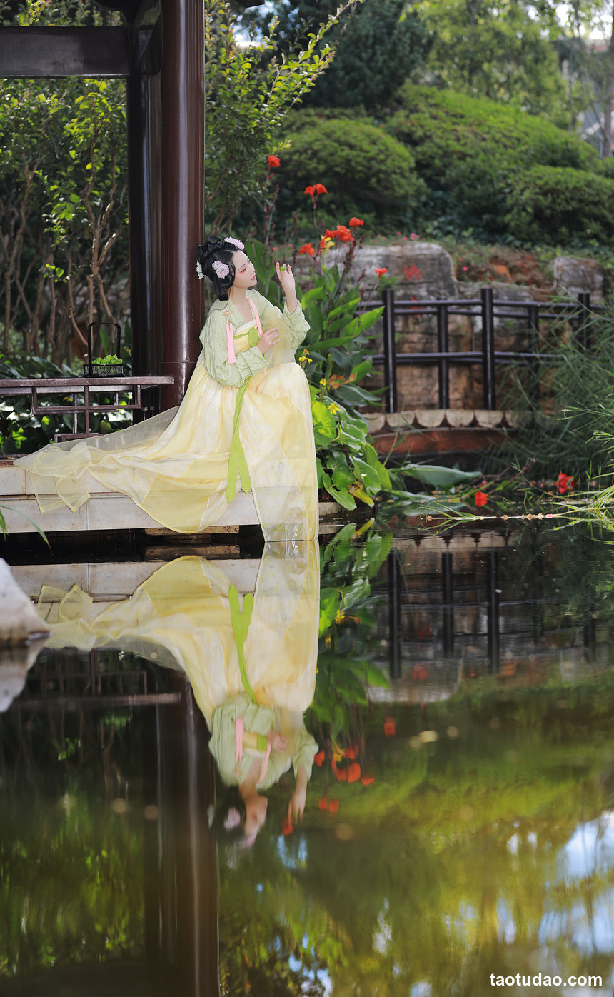 图片[3]-[YITUYU艺图语]2022.09.08 若无闲事挂心头 落花人独立[32+1P／673MB]-绅士图