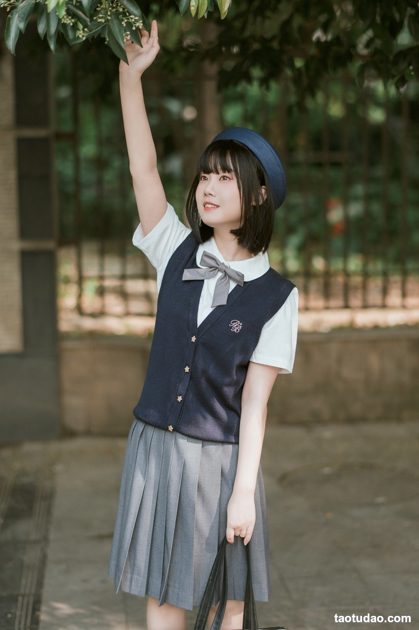 图片[2]-[YITUYU艺图语]2022.05.24 阳光亲和度 紫卿[25+1P／298MB]-绅士图