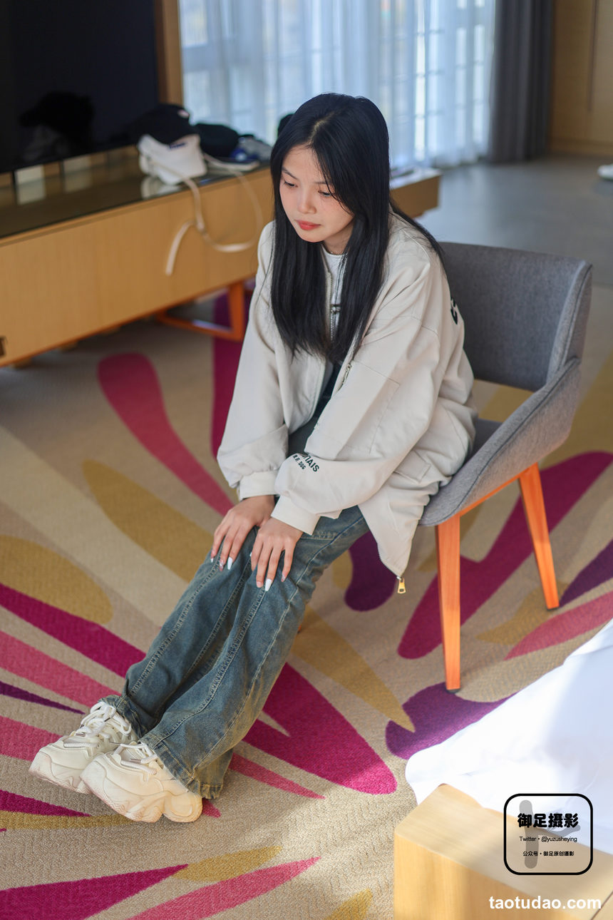 图片[3]-御足摄影 NO.001 咖色袜裸足 [93P1V3.27GB]-绅士图