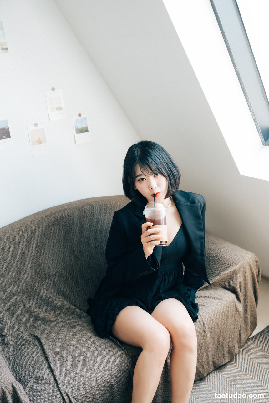 图片[2]-[Loozy] Zia (- With Delivery Man – [44P+1V-793MB]-绅士图