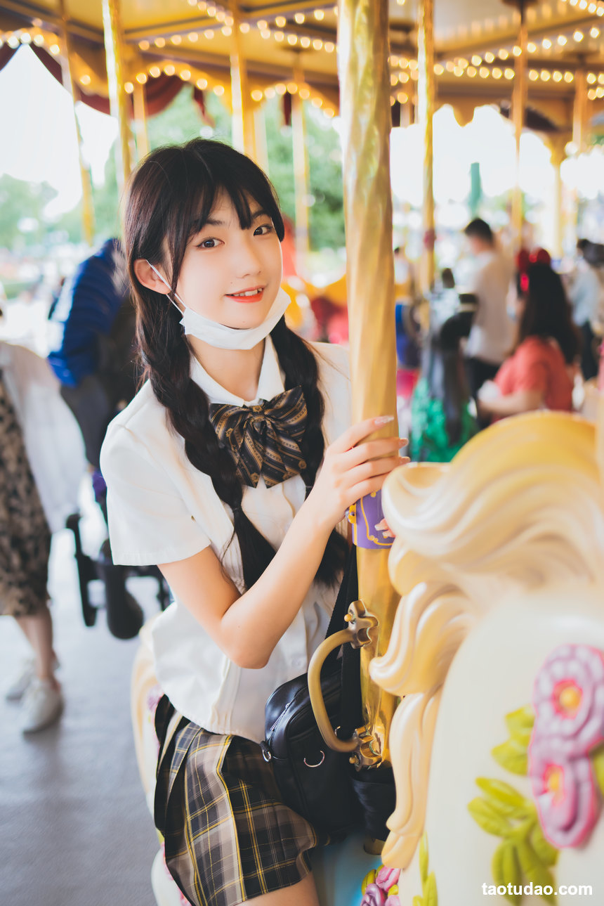 图片[4]-[YITUYU艺图语]2022.06.13 迪士尼在逃JK 姚恩星_[45+1P／835MB]-绅士图