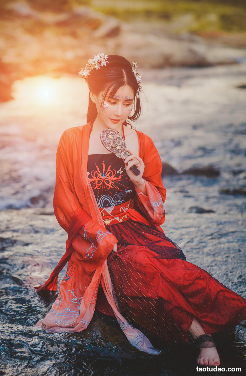 图片[3]-[YITUYU艺图语]2022.05.22 出水芙蓉 雅熙[26+1P／226MB]-绅士图