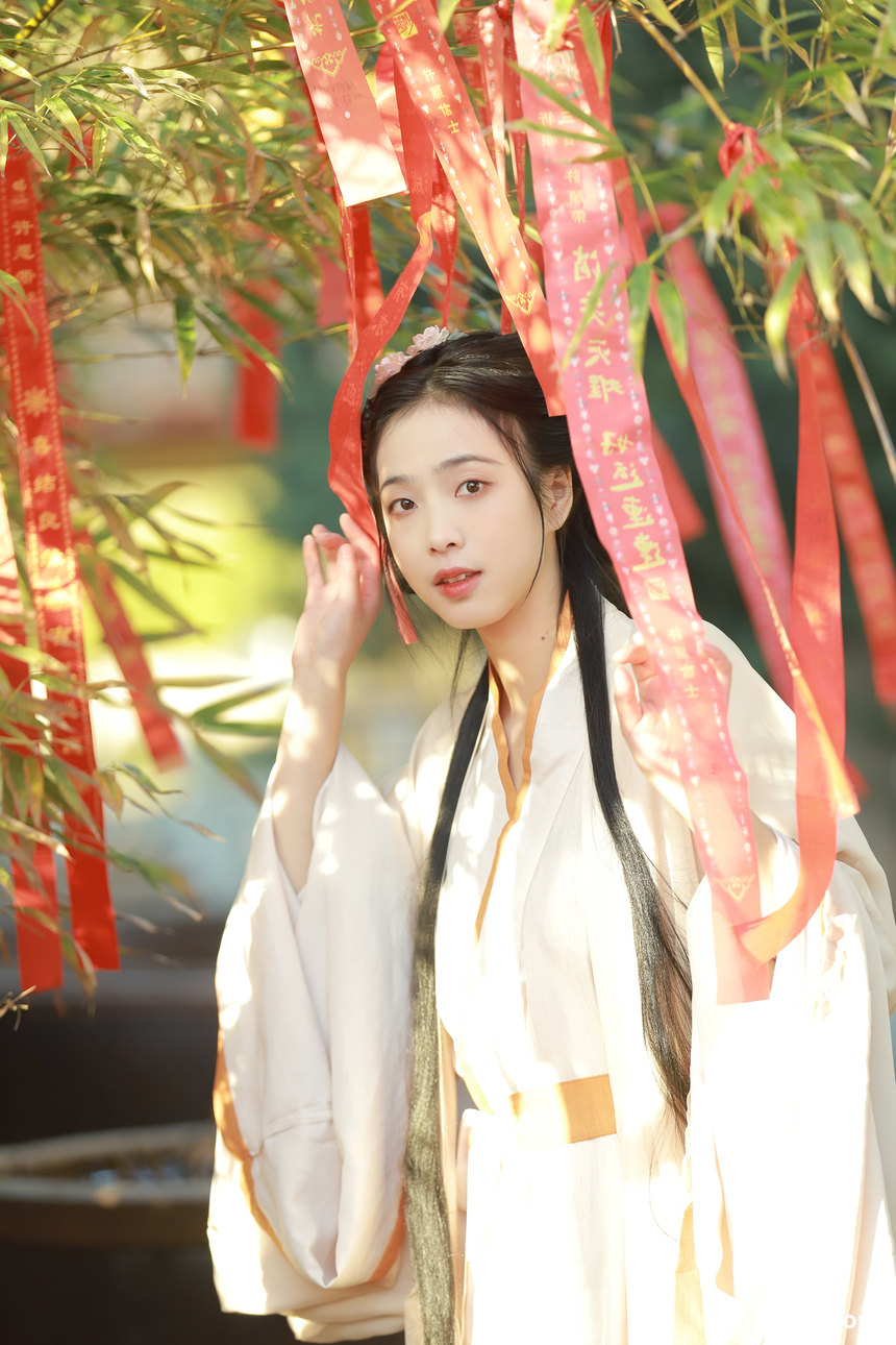 图片[4]-[YITUYU艺图语]2022.09.28 愿得一人心 汪国真潘潘[20+1P／164MB]-绅士图