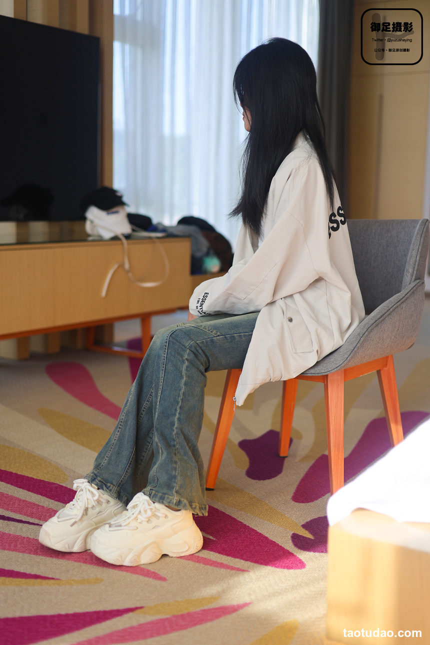 图片[4]-御足摄影 NO.001 咖色袜裸足 [93P1V3.27GB]-绅士图