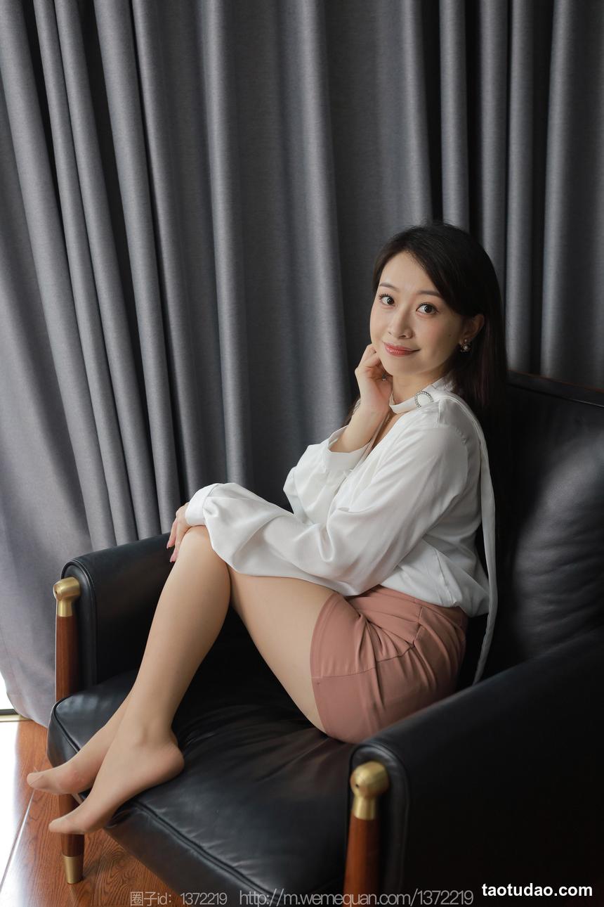 图片[2]-[IESS异思趣向] 2023.07.25 丝享家 1489 小婕《粉色的温柔》[83P-92.3M]-绅士图