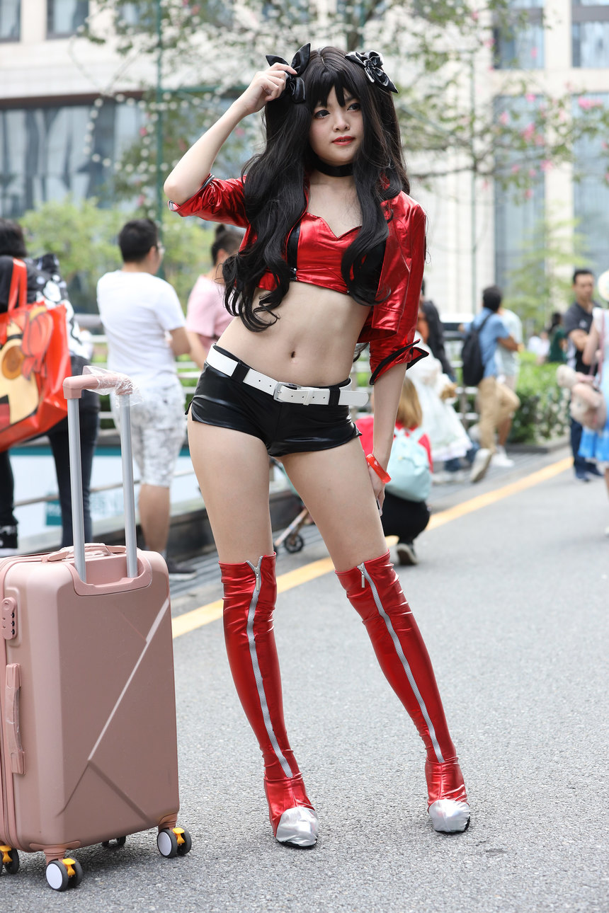 图片[2]-精选街拍作品 NO.0006 超短黑色皮裤少女原图[200P／225MB]-绅士图