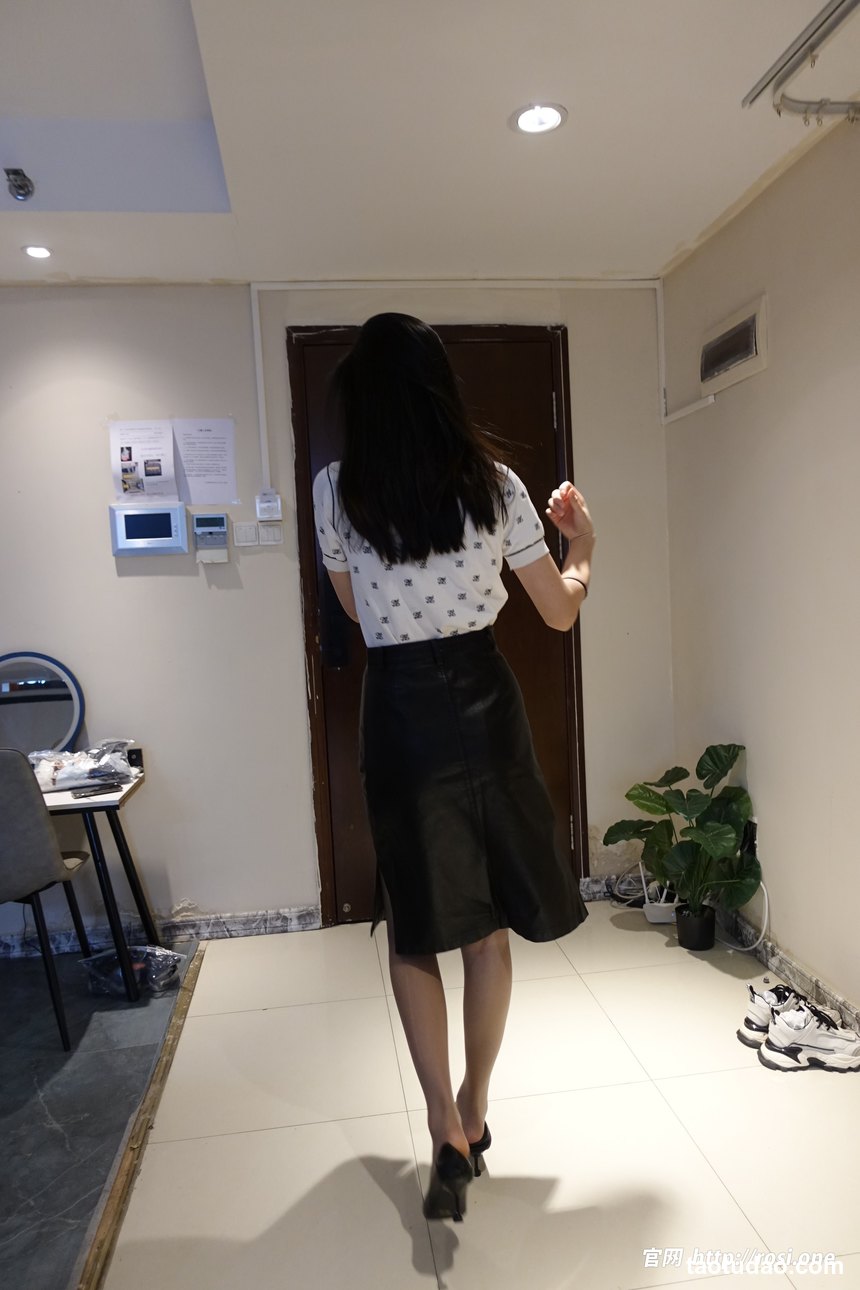 图片[4]-[ROSI写真]2023.09.18 NO.4305[126+1P／171MB]-绅士图