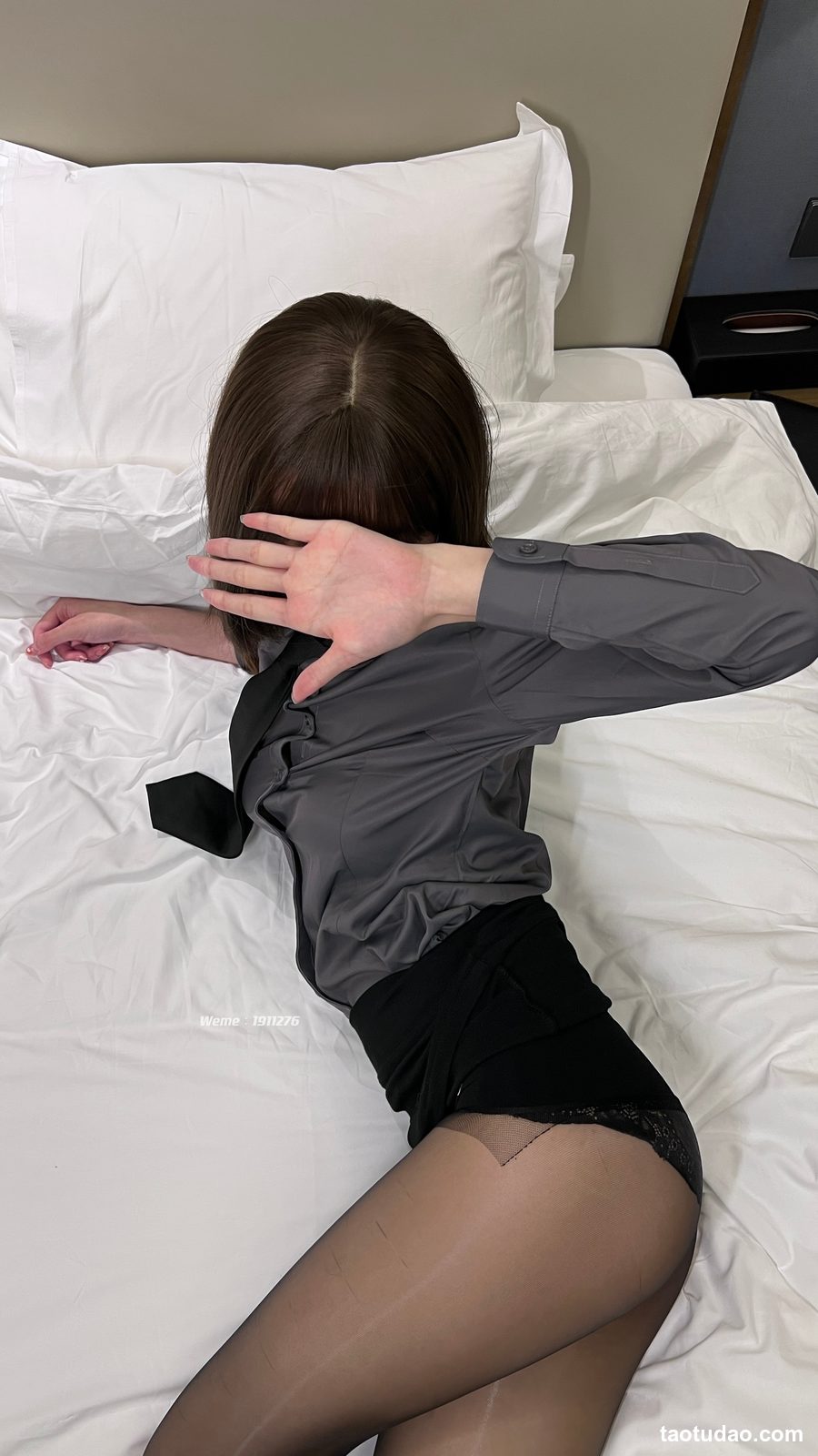 图片[2]-白龙猫女 – 粉嫩足底 [26P+2V-555MB]-绅士图