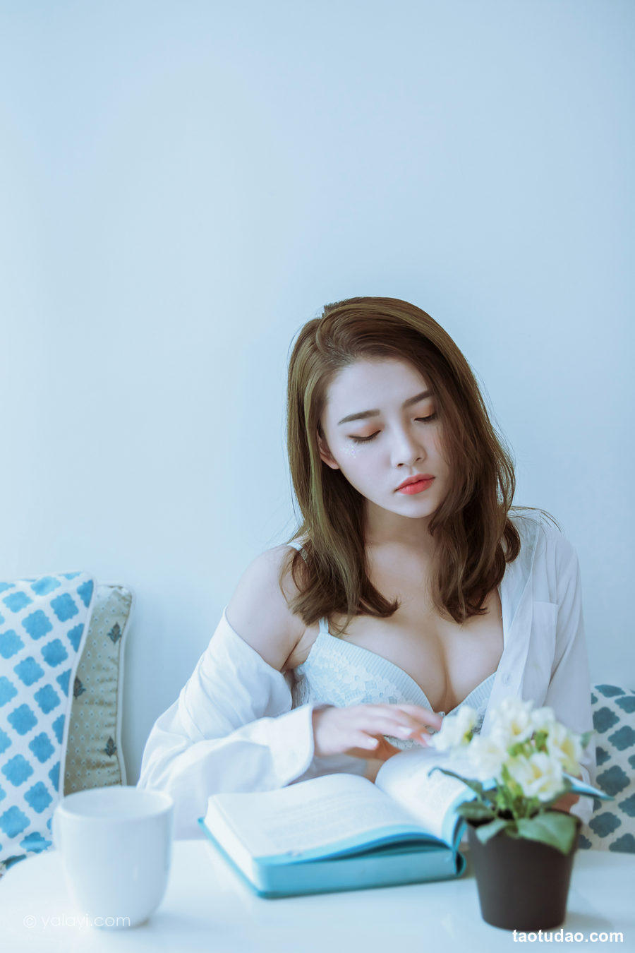 [YALAYI雅拉伊]2023.10.24 NO.1083 冷艳女神[47+1P／458MB]-艺库