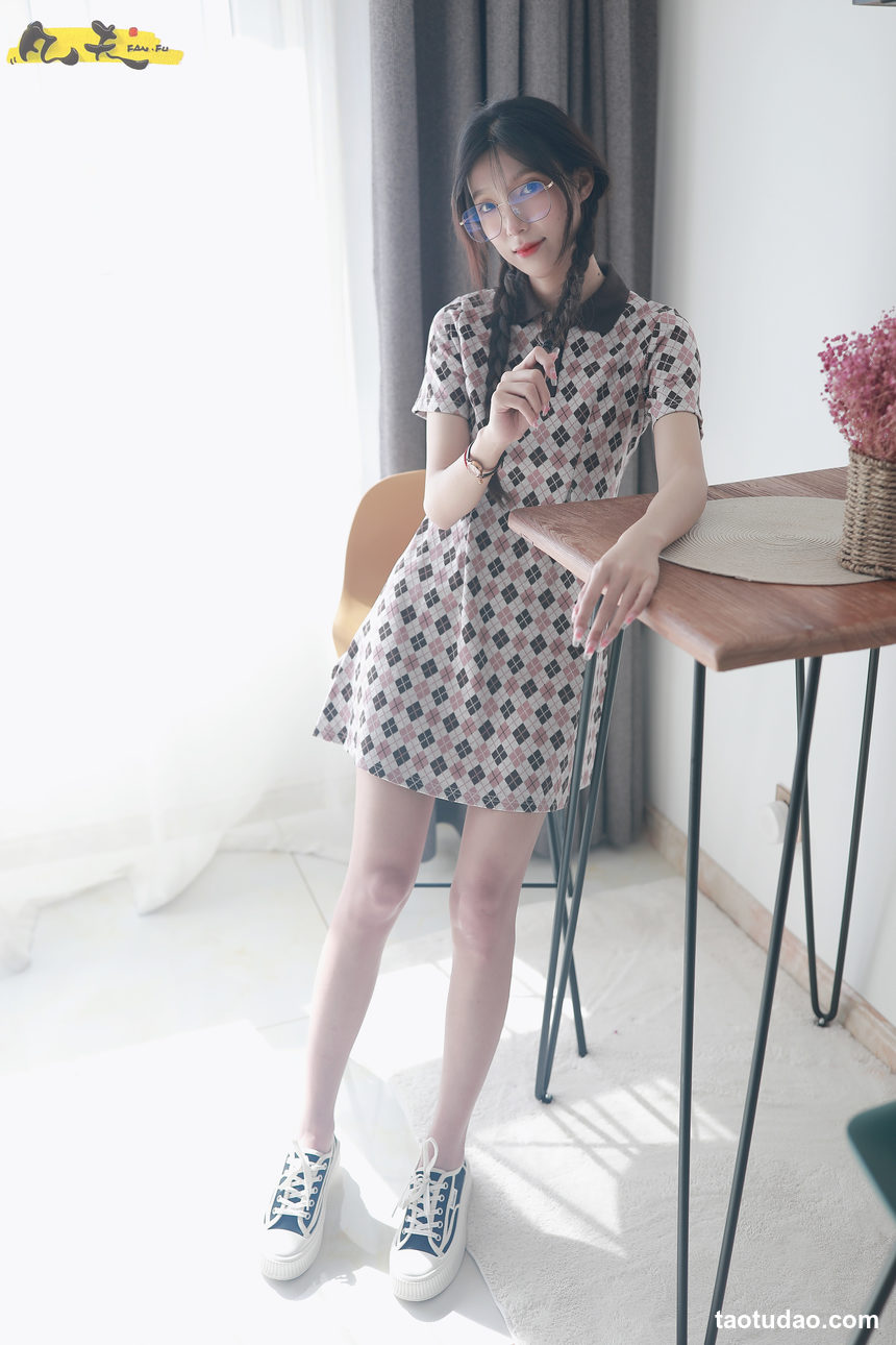 图片[2]-凡夫摄影 NO.0007 – 夏妹 板鞋白棉袜[207P+1V／3.46GB]-绅士图