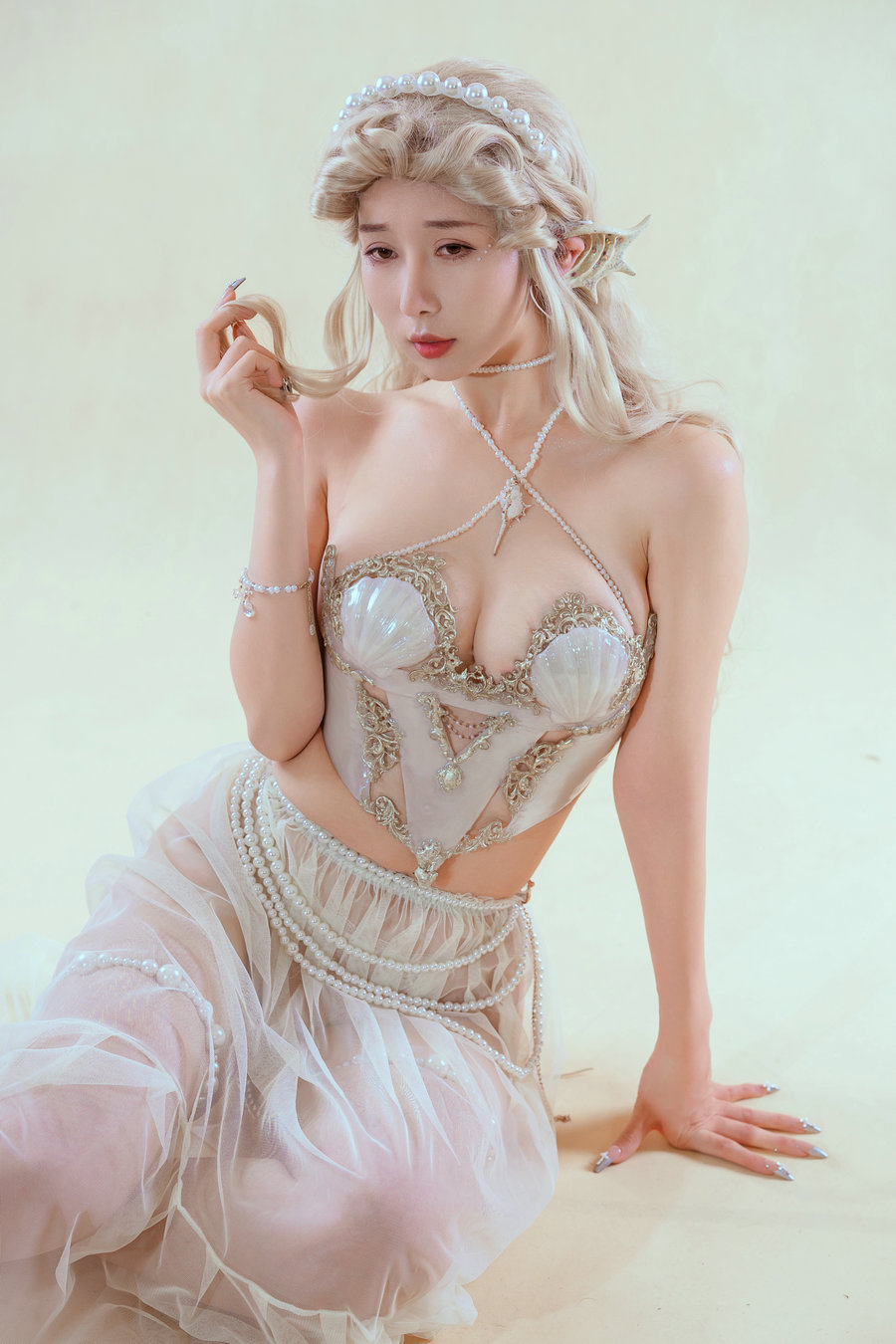 云溪溪 - 奶桃 冒险者图鉴-珊迦娜·人鱼 / 31P-245MB / cos萌妹-绅士图