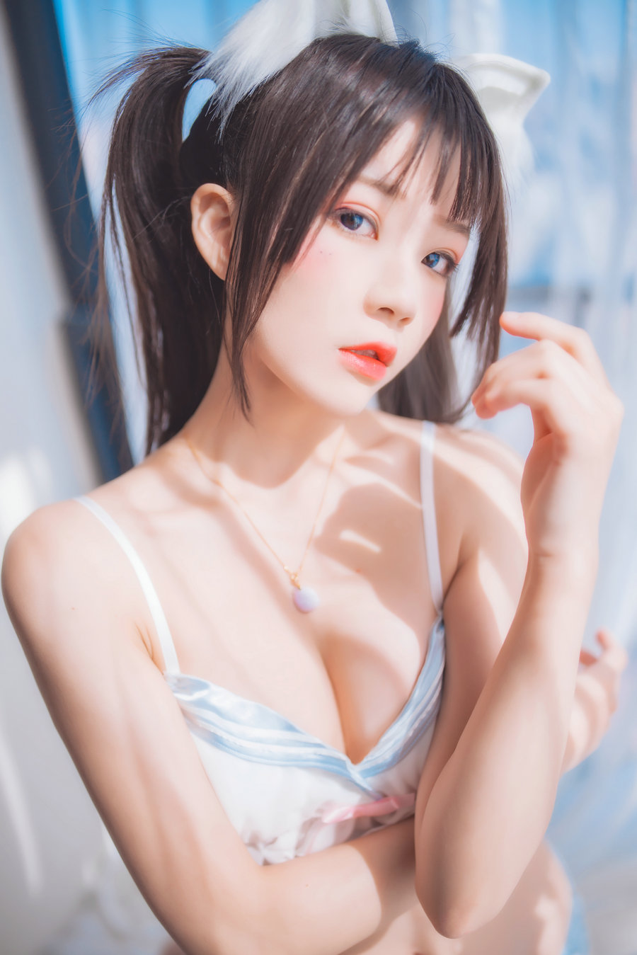 桜桃喵 - 一只爱恋  / 44P-672MB / cos萌妹-绅士图