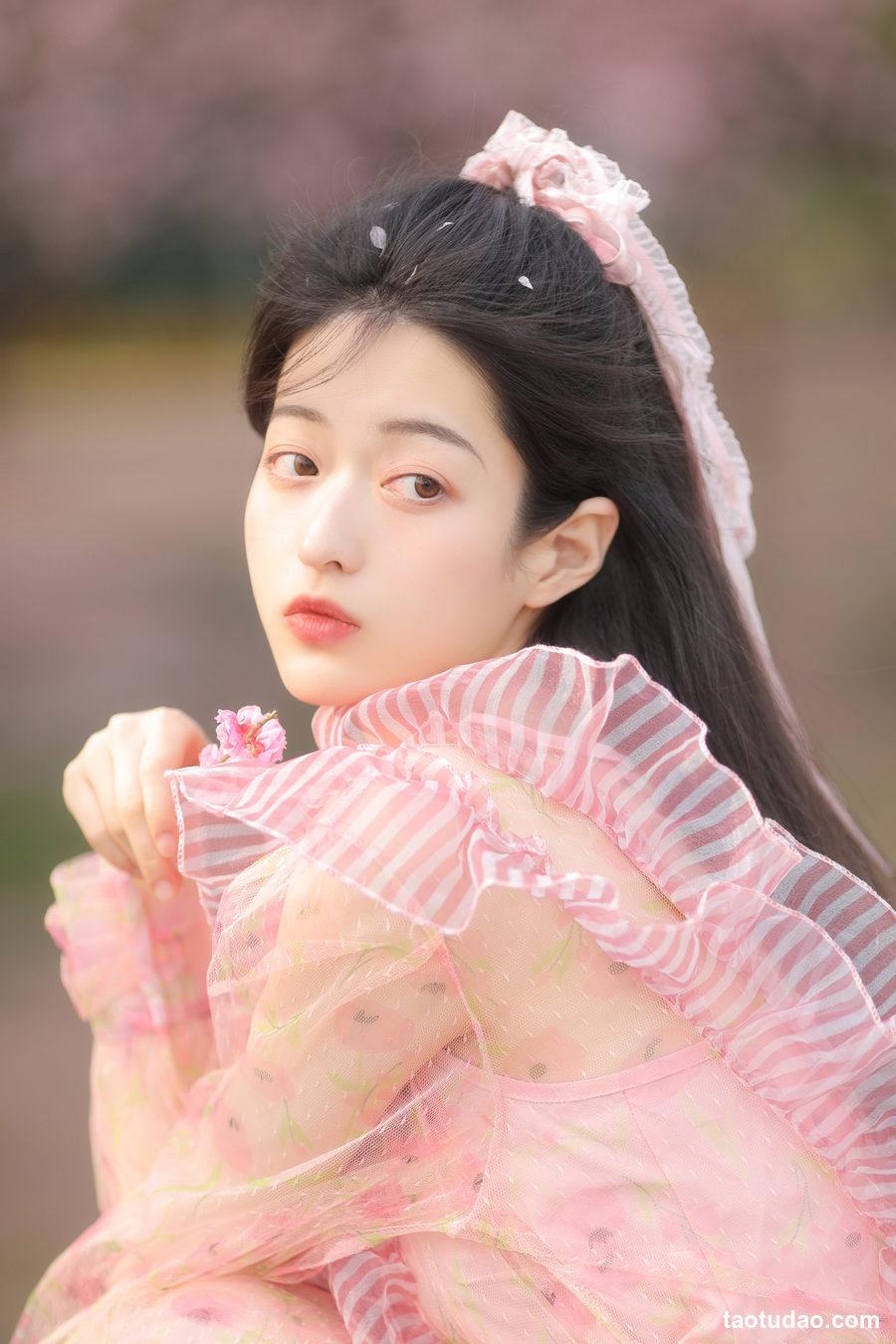 图片[3]-[YITUYU艺图语]2023.04.20 花与温柔 梨柚- [21+1P／134MB]-绅士图