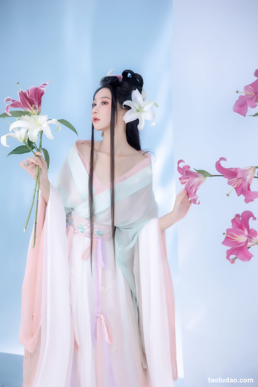 图片[3]-[YITUYU艺图语]2023.02.17 望春风 绮罗生的小苏苏[26+1P／206MB]-绅士图