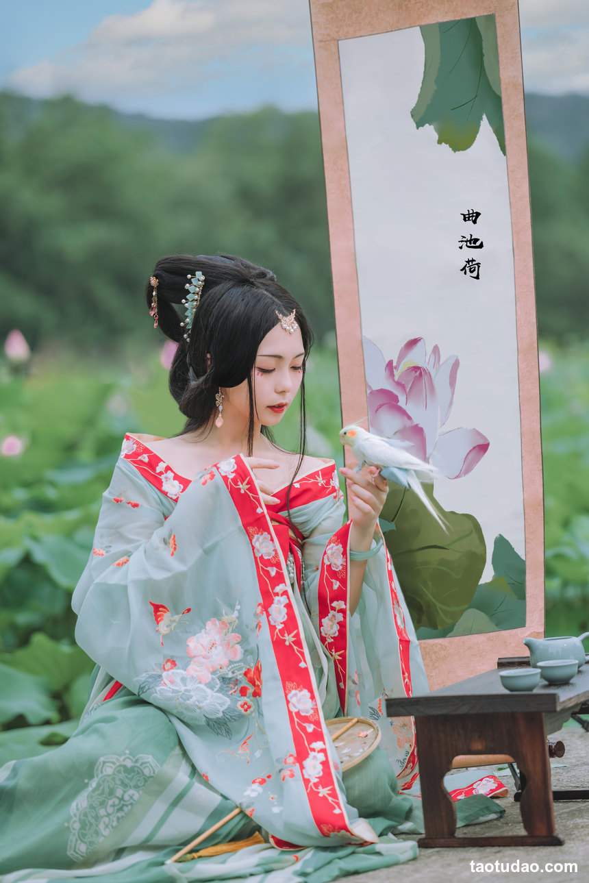 图片[2]-[YITUYU艺图语]2022.08.13 风荷举 阡墨红尘[21+1P／345MB]-绅士图