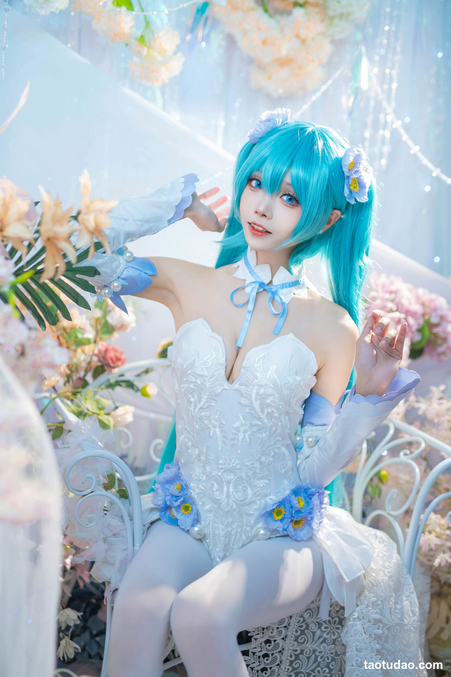 图片[2]-艾西Aiwest – NO.011 初音 粉蝶花[42P-159MB]-绅士图