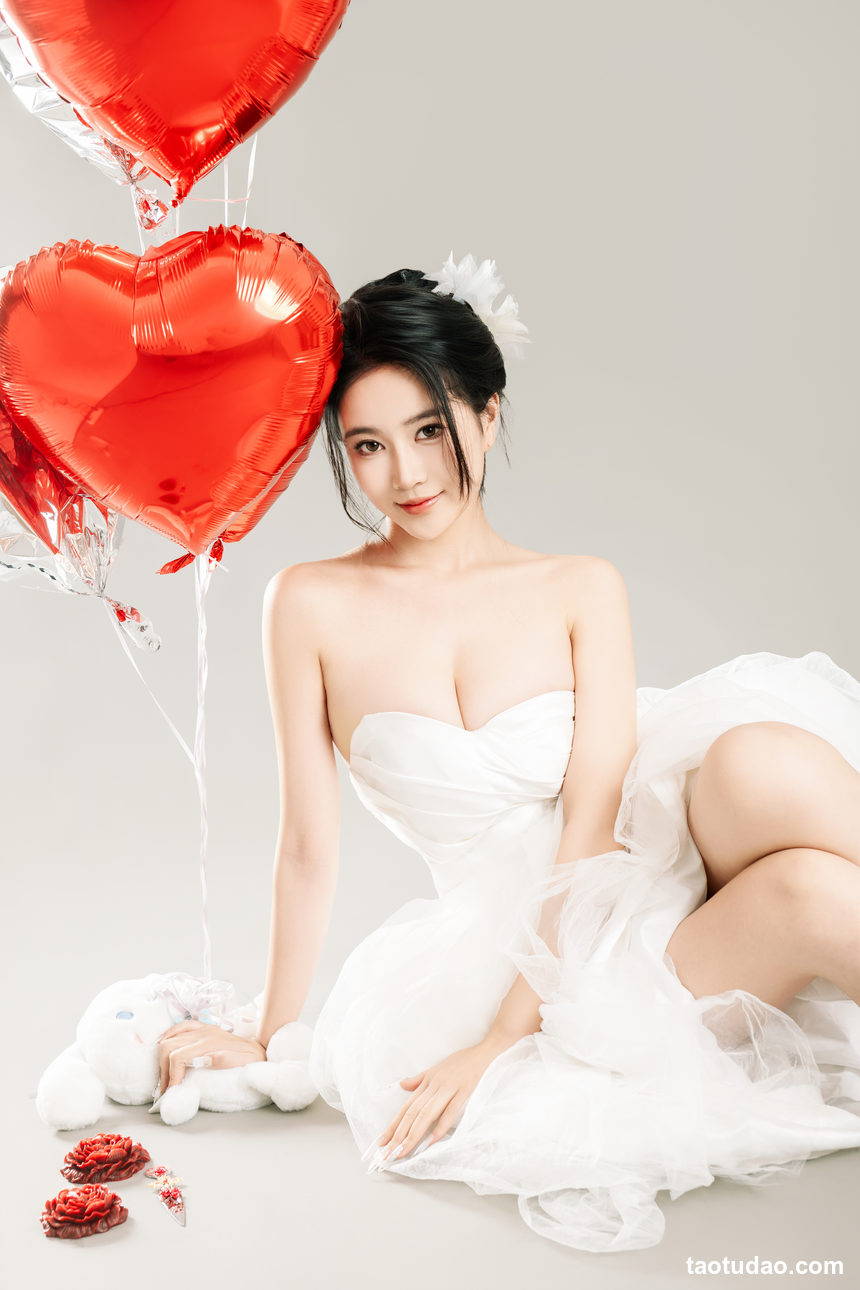 年年nnian –  LOVE 情人节特别篇 [80P-798MB]-绅士图