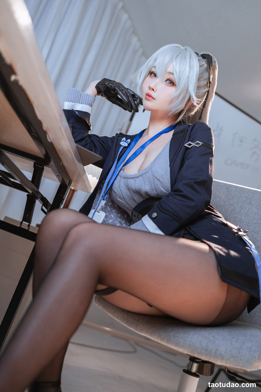 图片[2]-rioko凉凉子 –布洛妮娅OL 大鸭鸭 [50P+12V-896MB]-绅士图