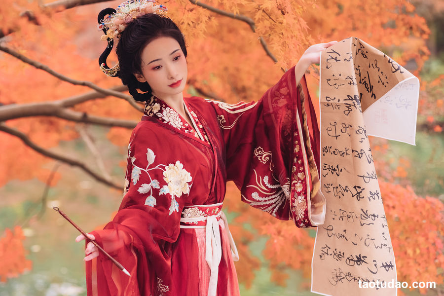 图片[4]-[YITUYU艺图语]2023.02.11 层林尽染 眸小妖[52+1P／653MB]-绅士图