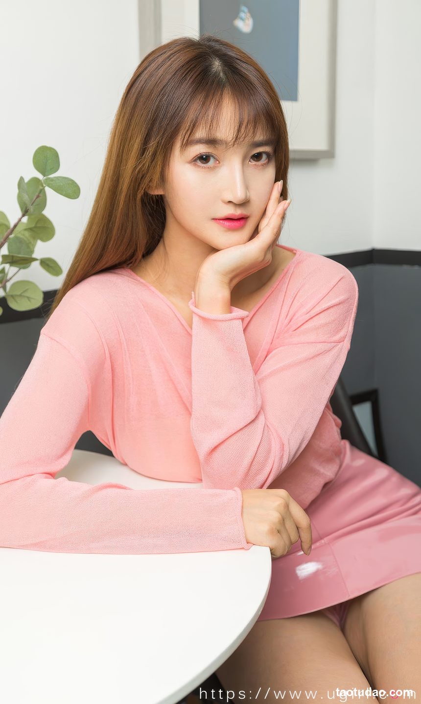 图片[2]-[Ugirls尤果网]爱尤物 2024.09.03 No.2935 小汐 十二月的你 [35P-272MB]-绅士图