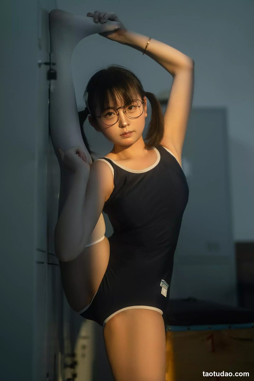 图片[2]-幼水铃衣 –NO.003 午间更衣室 [75P-134MB]-绅士图