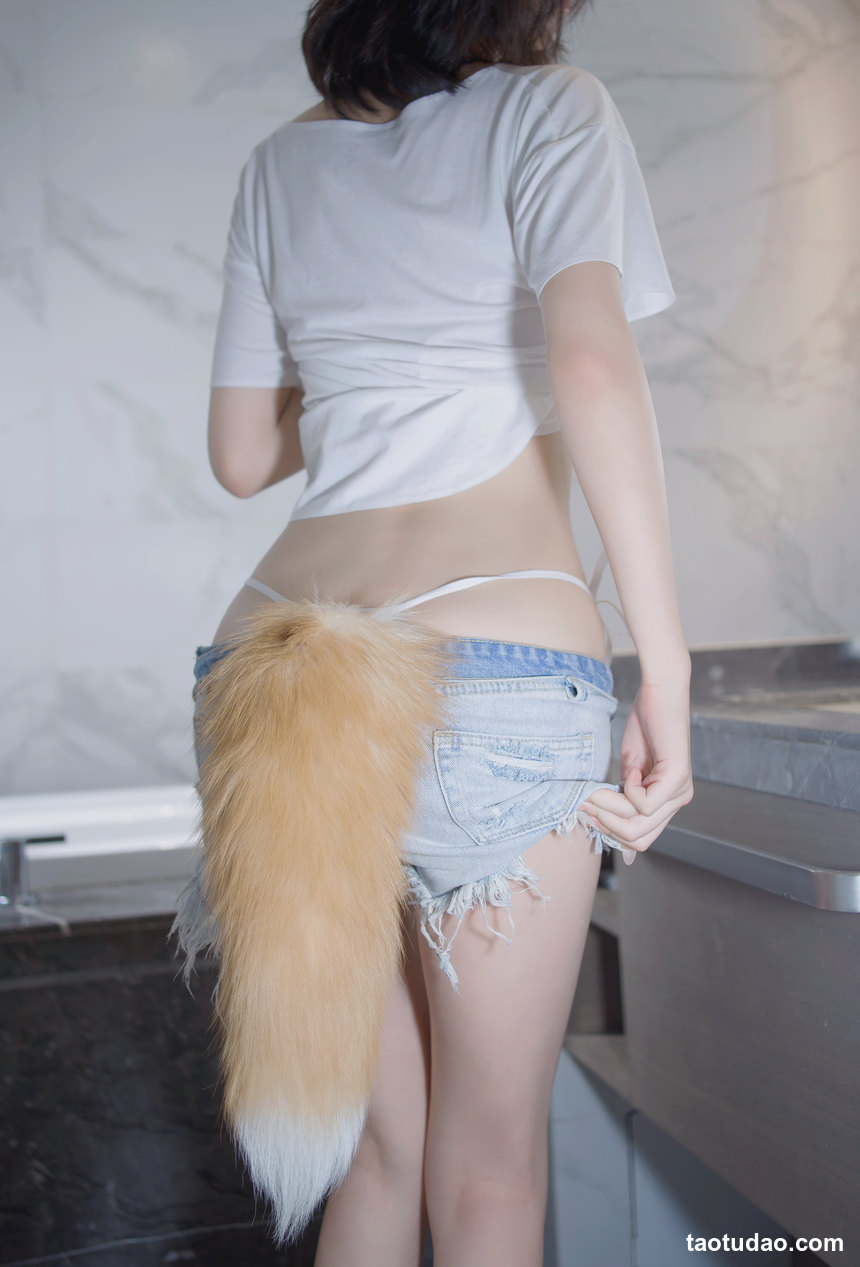 图片[2]-禅院熏 – NO.40 比基尼小狐狸 [32P-220MB]-绅士图