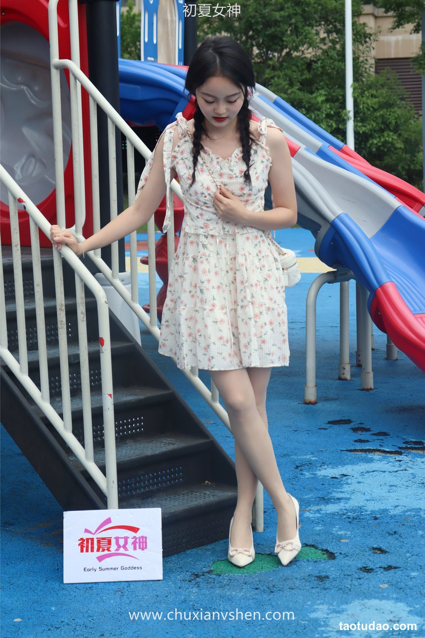 图片[2]-初夏女神 NO.050 双双 公园游玩[221P+1V／7.29GB]-绅士图