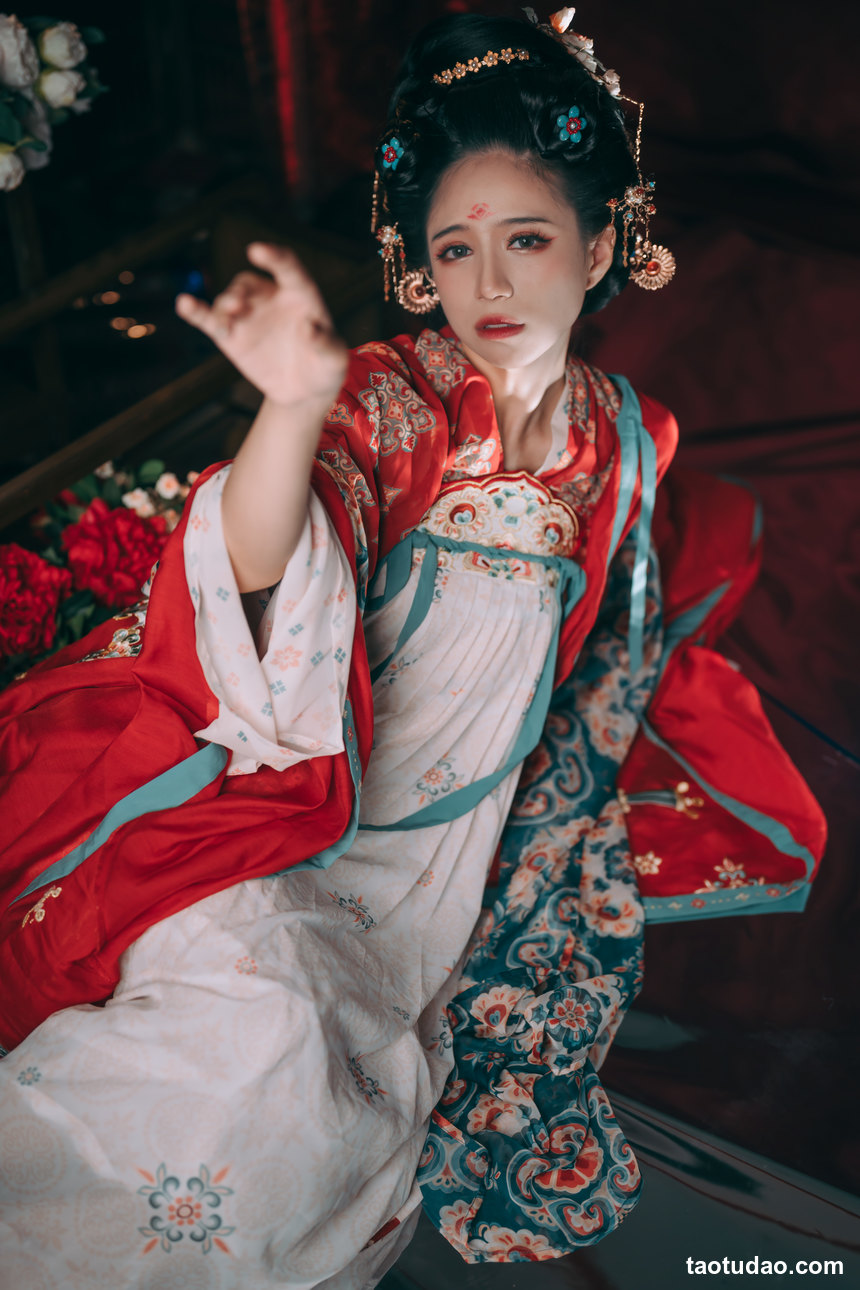 图片[3]-[YITUYU艺图语]2022.09.10 花想容颜 贰加六[22+1P／87.2MB]-绅士图