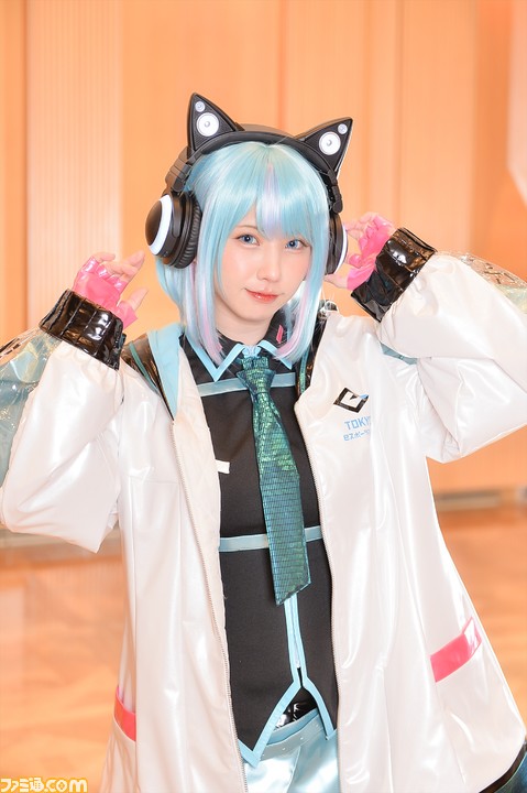 Cosplay圈一姐转战电竞圈:人家早就想试试了