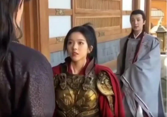 国服第一萝莉人气暴跌后转型拍戏?演技被嘲讽:哭的又假又难看