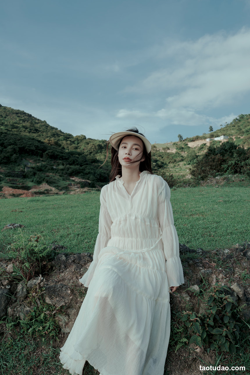 图片[2]-[YITUYU艺图语]2022.08.01 山谷之间，烈日之下 姝雯同学[59+1P／471MB]-绅士图