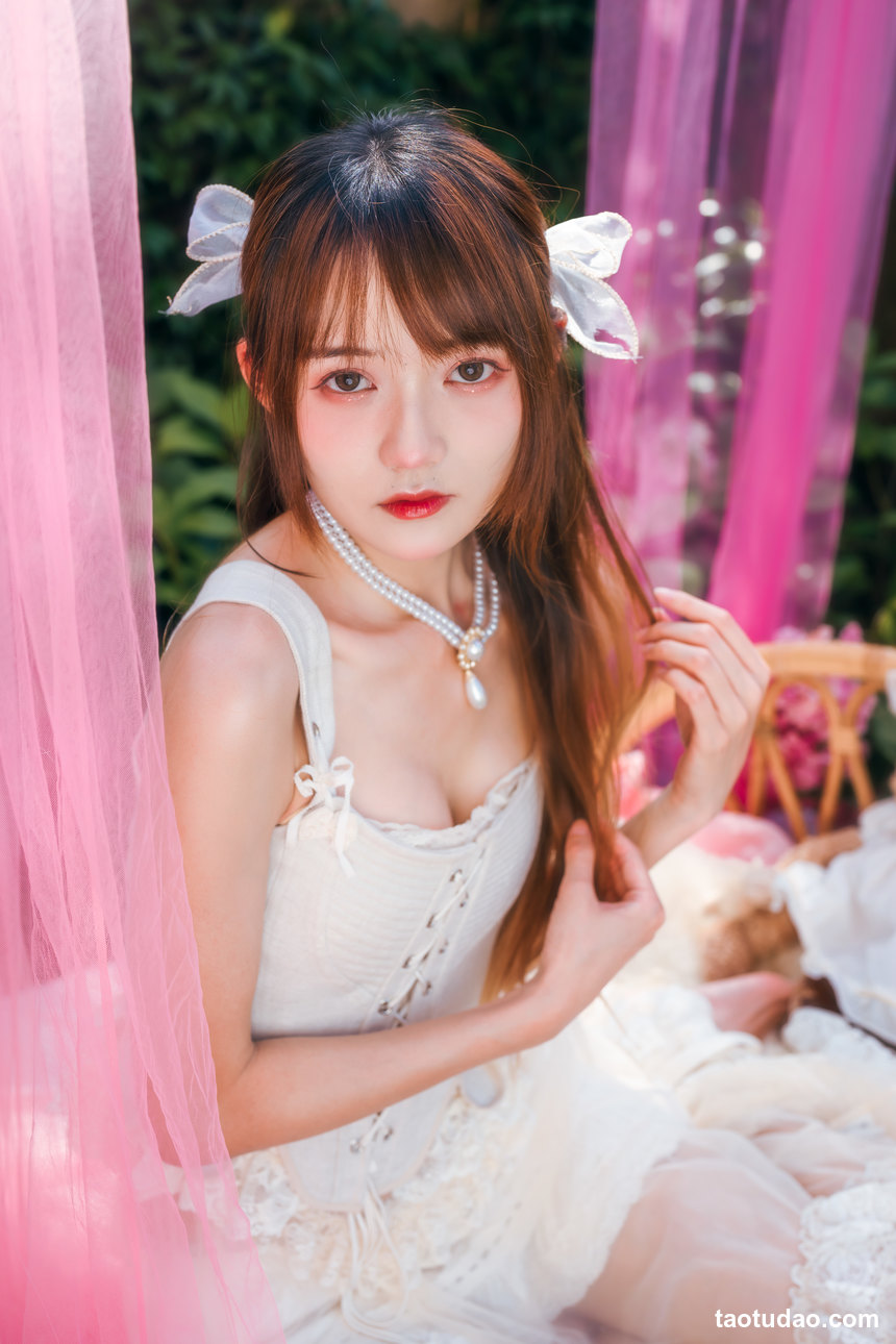 图片[2]-[YITUYU艺图语]2022.10.10 白玫瑰魔女 啊颜不咸[22+1P／178MB]-绅士图