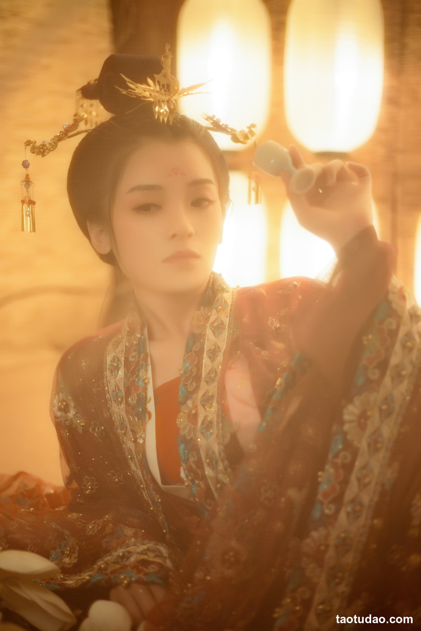 图片[2]-[YITUYU艺图语]2022.04.30 花前醉 清沅斋[22+1P／299MB]-绅士图