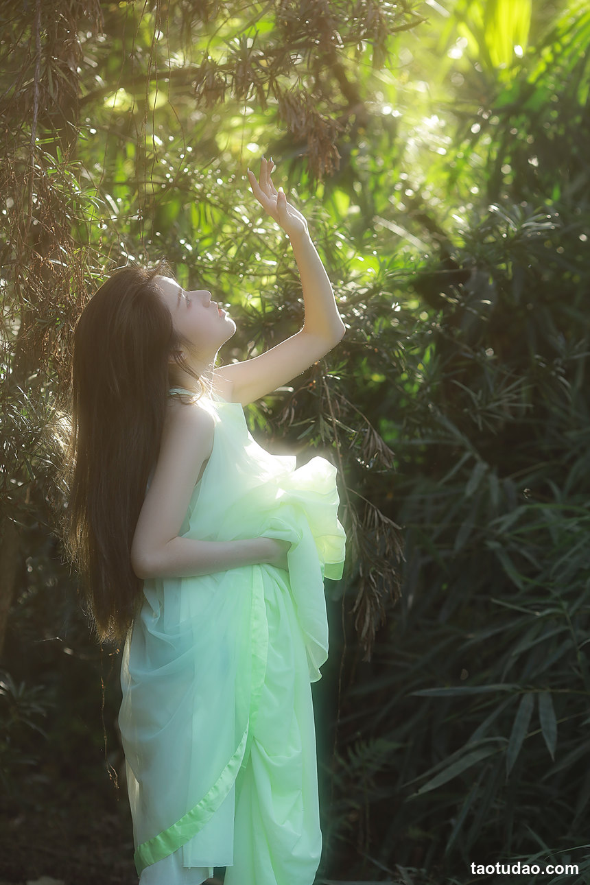 图片[2]-[YITUYU艺图语]2022.10.17 游园 SouyuLam[30+1P／309MB]-绅士图