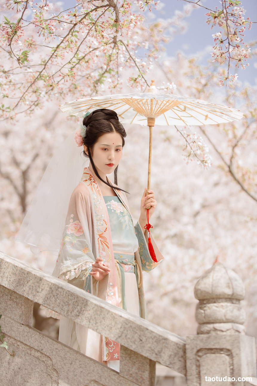 图片[3]-[YITUYU艺图语]2022.04.18 春日宴 沐槿cutie[30+1P／177MB]-绅士图