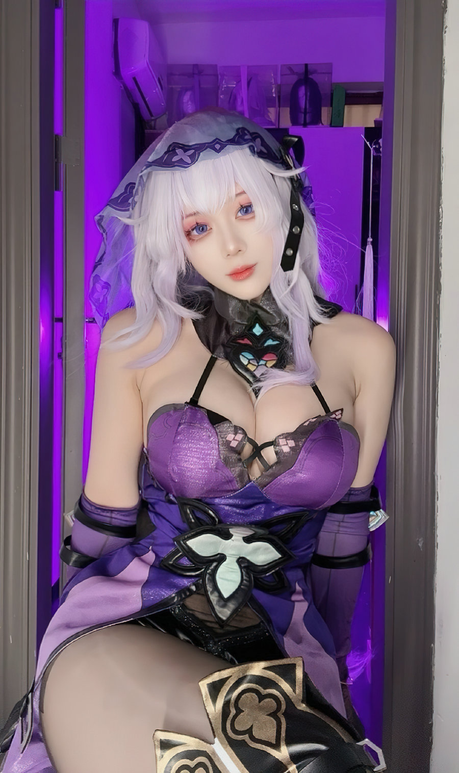 九言 - Black Swan & Emilia / 48P-101MB / cos萌妹-绅士图