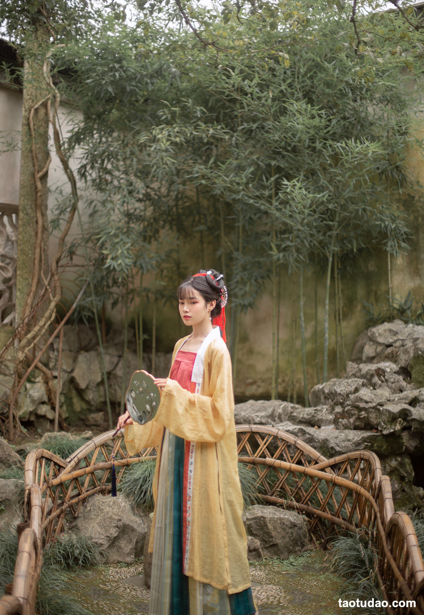 图片[3]-[YITUYU艺图语]2022.03.07 知否知否，应是绿肥红瘦 一颗蒲桃树[27+1P／172MB]-绅士图