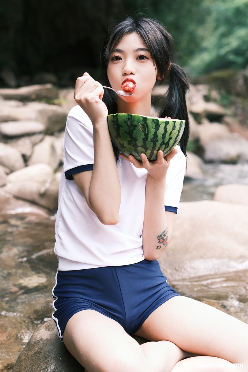 图片[4]-[YITUYU艺图语]2022.05.26 慢夏 池子[19+1P／186MB]-绅士图