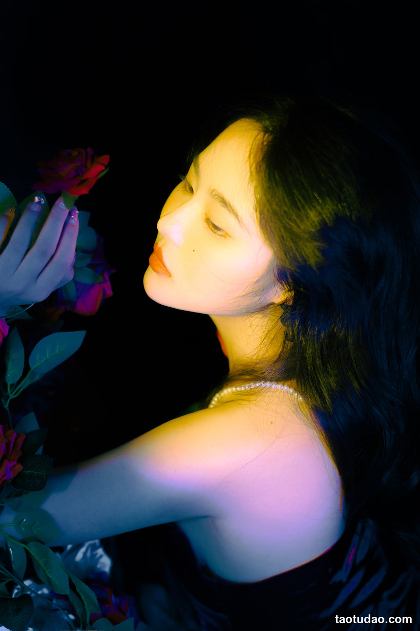 图片[3]-[YITUYU艺图语]2022.08.13 玫瑰往事 鸭鸭泡芙[28+1P／251MB]-绅士图