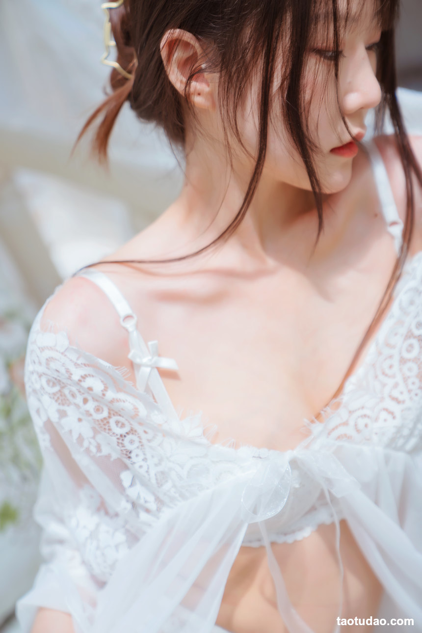 图片[3]-[YITUYU艺图语]2022.05.16 花房阳光少女 香草喵露露[31+1P／477MB]-绅士图