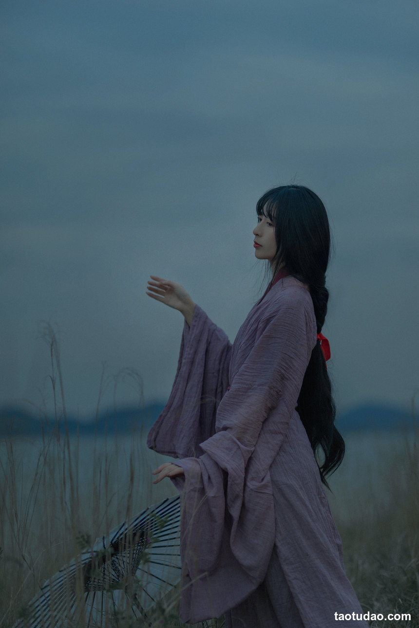 图片[2]-[YITUYU艺图语]2022.07.27 傍水依人 秘制大何酱[21+1P／402MB]-绅士图