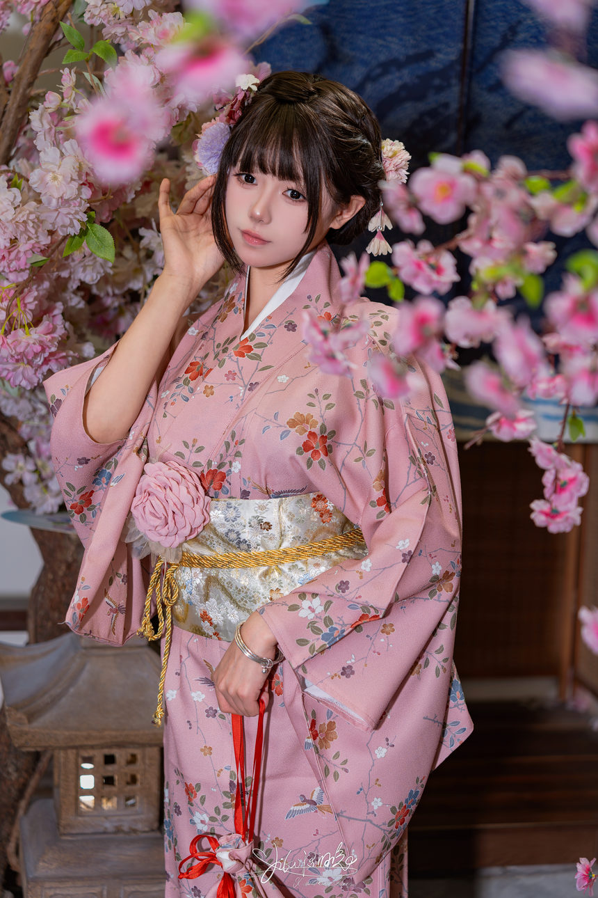 咬一口兔娘-NO.179-温泉の女将 [77P1V-1.5GB]-绅士图
