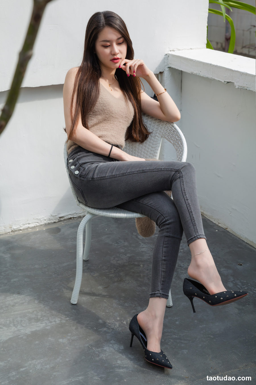 图片[2]-Sia不吃鱼 – 蜜大腿白哲jiojio [128P-1.09GB]-绅士图