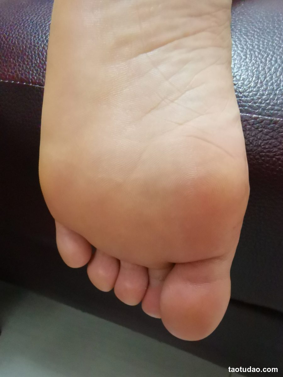 图片[3]-鱼鱼足影 NO.003 – 毛毛鞋[109P／246MB]-绅士图