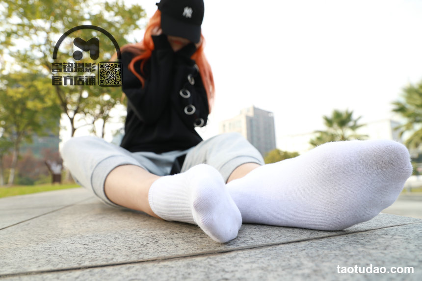 图片[2]-[誉铭传媒]袜足摄影 2020年《客户群第五套作品》[75P+1V／972MB]-绅士图