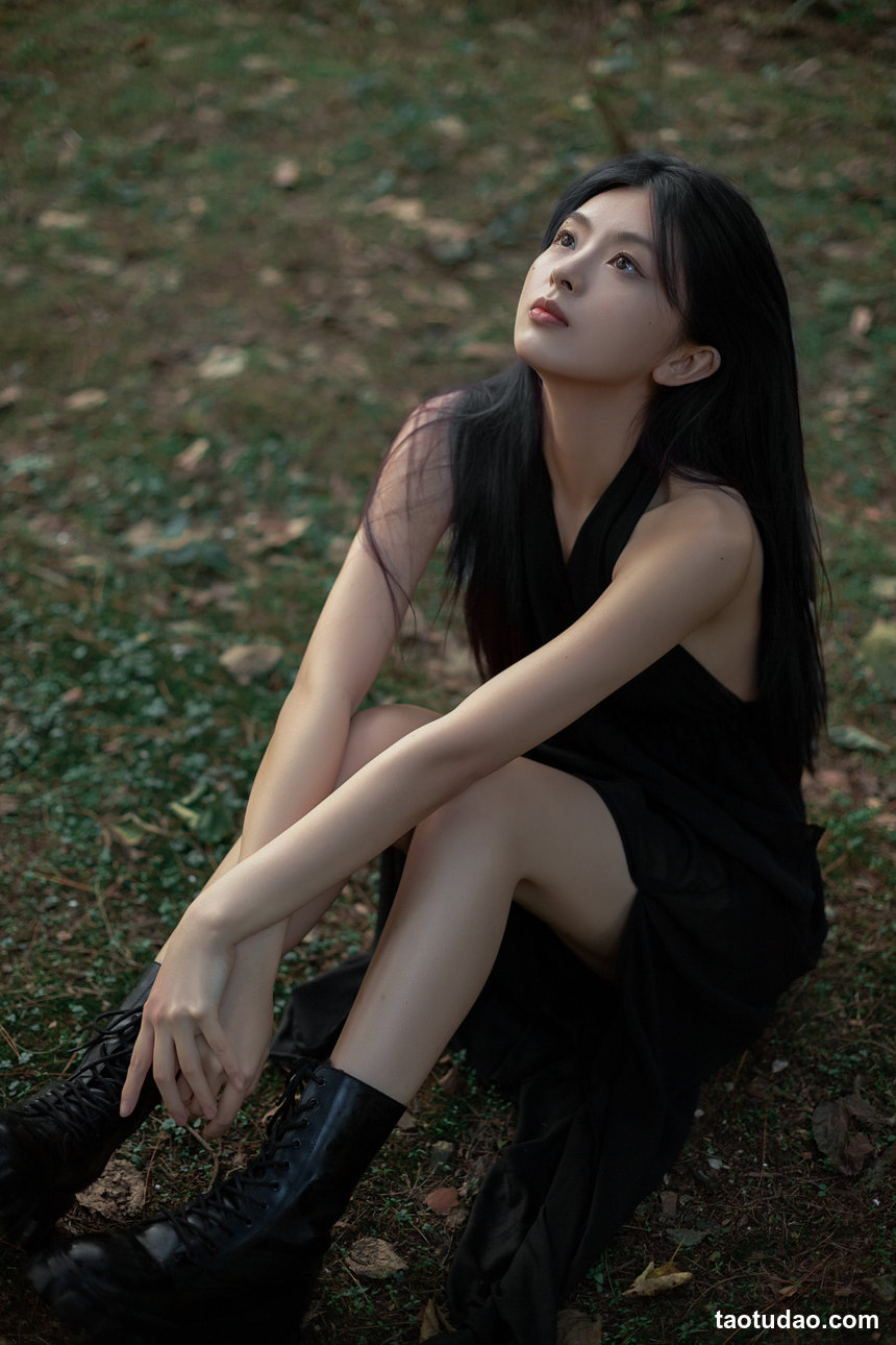 图片[2]-[YITUYU艺图语]2022.10.20 安静的绿 张张包[24+1P／440MB]-绅士图