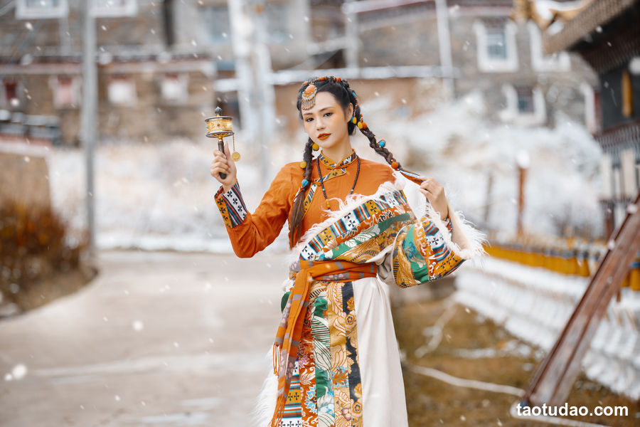 图片[2]-[YITUYU艺图语]2023.02.08 下雪天 谢阿玲[26+1P／352MB]-绅士图