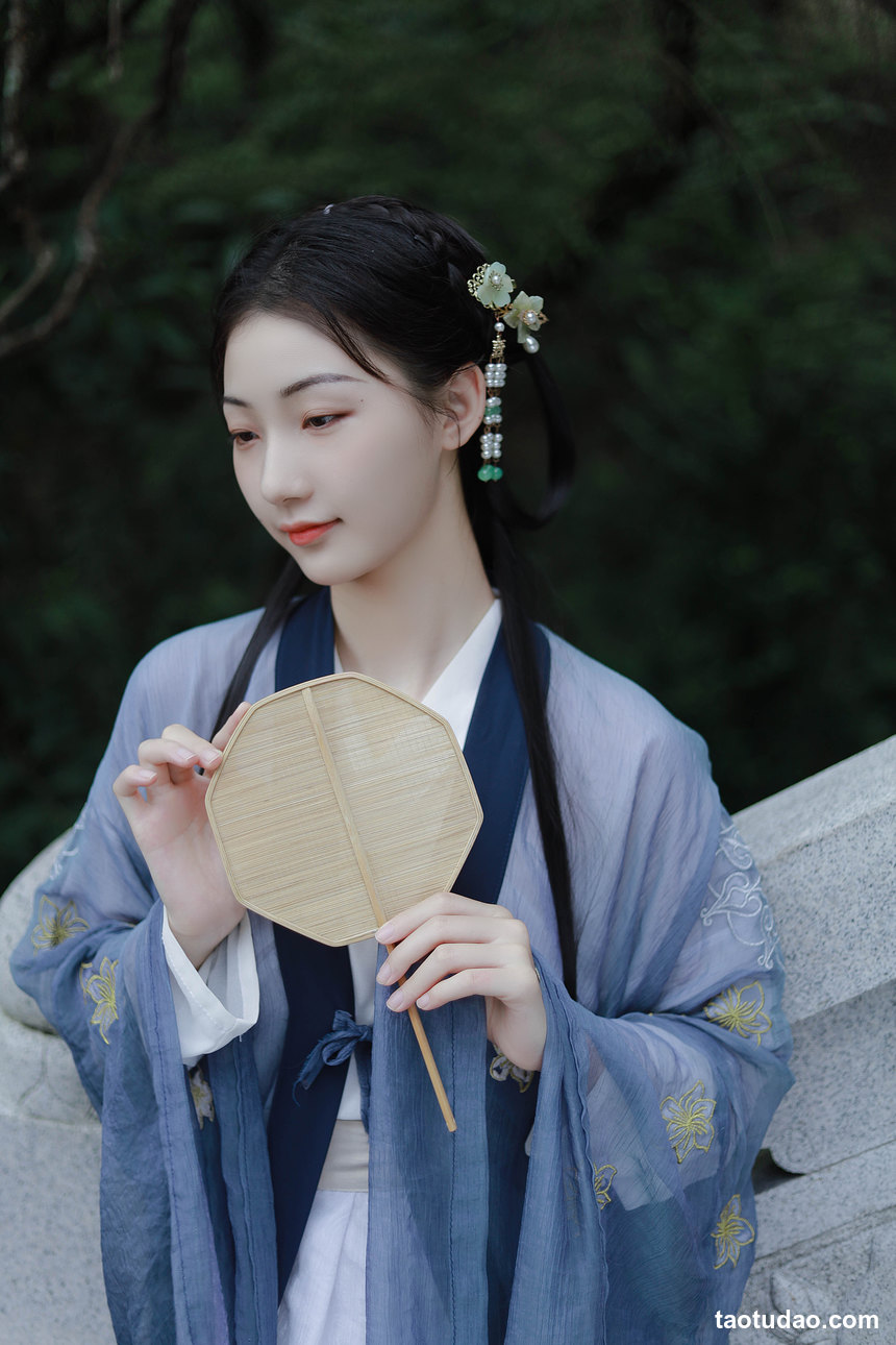 图片[2]-[YITUYU艺图语]2022.09.13 烟雨江南 小戴同学[20+1P／92MB]-绅士图