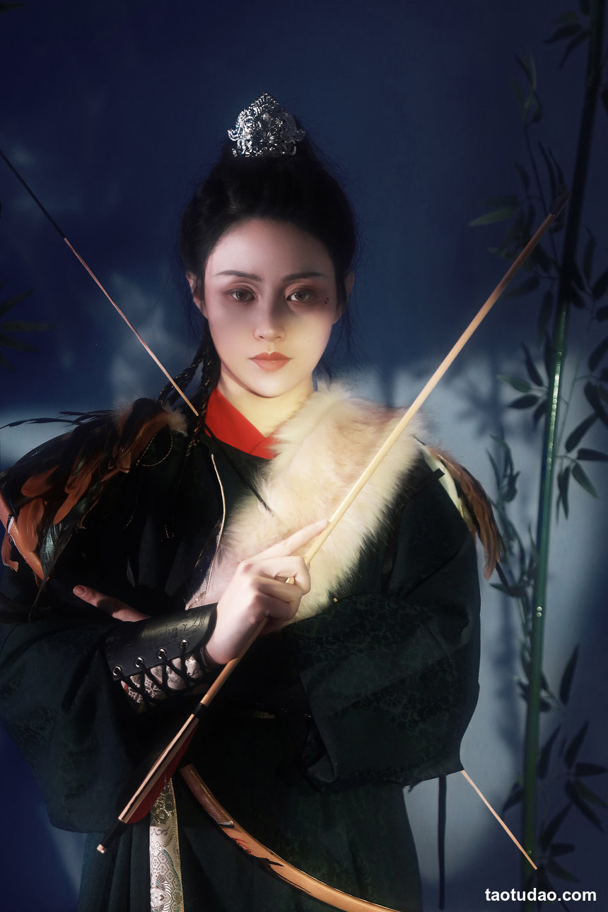 图片[3]-[YITUYU艺图语]2022.07.04 十二星座之射手座 青霜鹅[22+1P／432MB]-绅士图