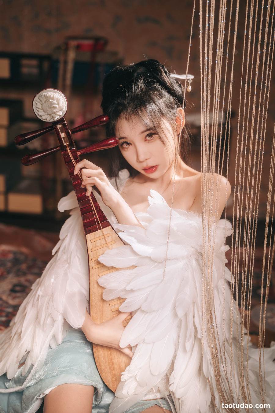 图片[4]-[YITUYU艺图语]2023.02.26 留声机 阿万[36+1P／287MB]-绅士图